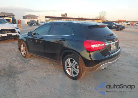 2018 Mercedes-Benz Gla 250 z USA, uszkodzony, nr VIN WDCTG4EB8JJ423750